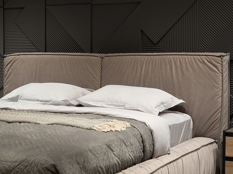 Двуспальная кровать с подъемным механизмом New York NK264.26